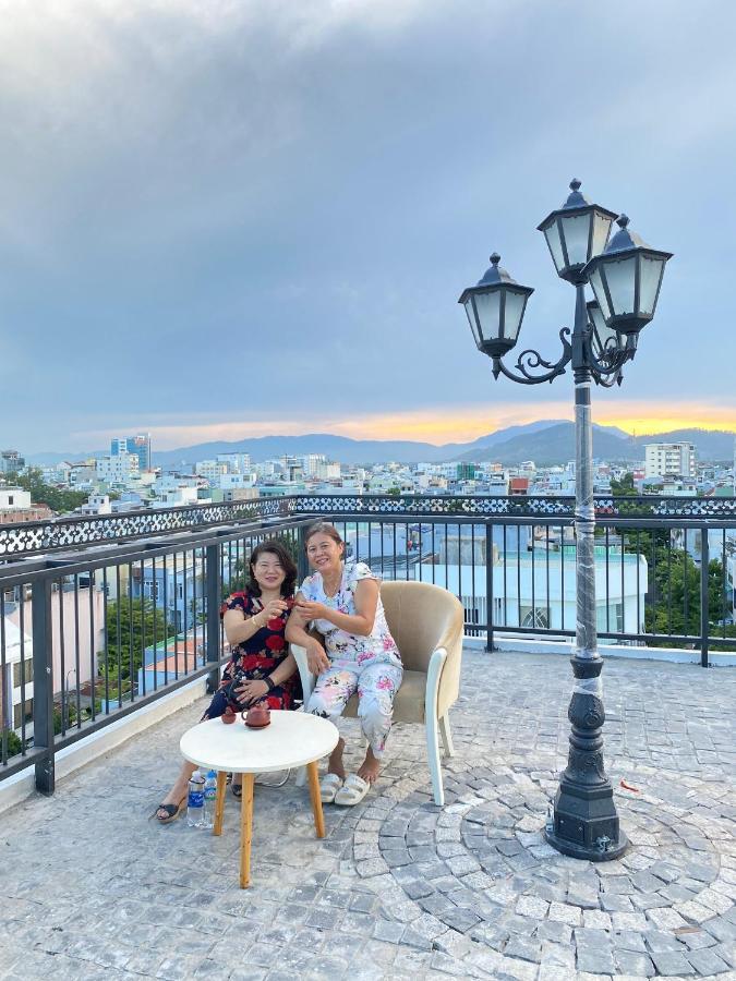 Goodtech Luxury Hotel & Apartment Da Nang Exterior photo